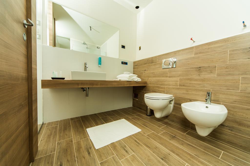 Street Hotel Comacchio Exterior foto